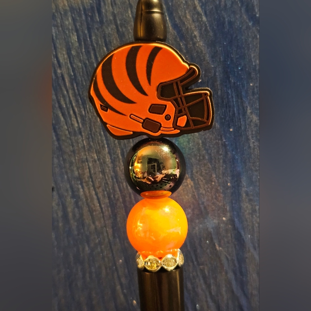 NFL Cincinnati Bengals Sparkly/Blingy Custom Created Super Fan Beaded Pen